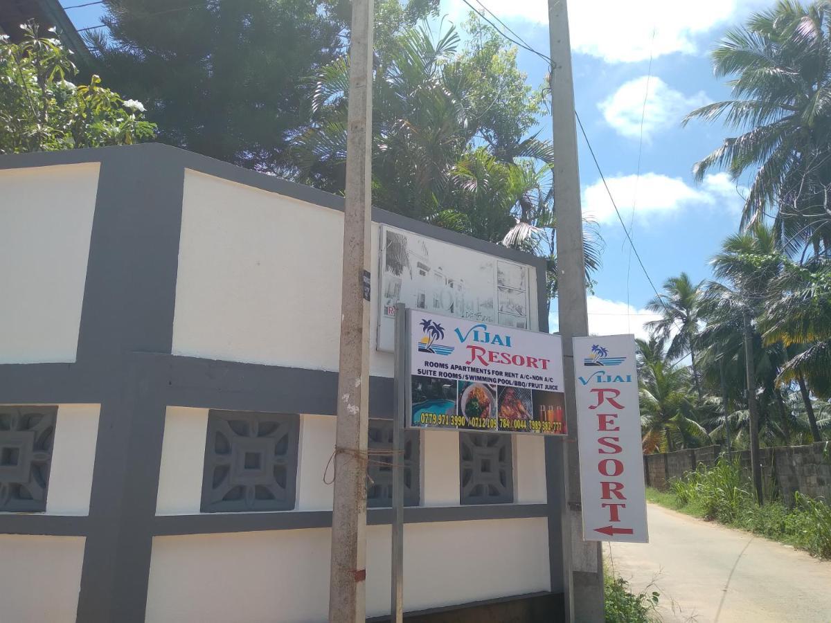 نيجومبو Vijai Resort المظهر الخارجي الصورة